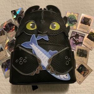 Loungefly DreamWorks How to Train Your Dragon Toothless & Fish Figural Mini Back
